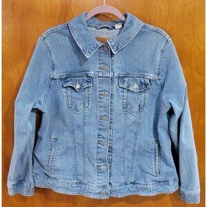 Levi's Women's Ex Boyfriend 2X Trucker Jacket Light Wash PC9-77994-0057